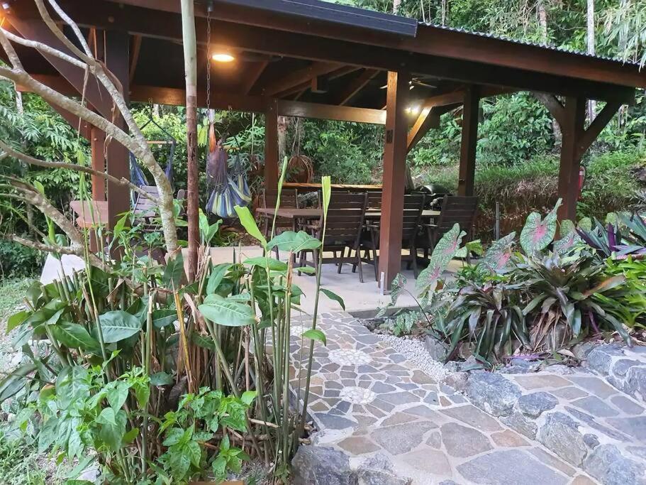 Treeverb Beach House - Daintree Cow Bay Exterior photo
