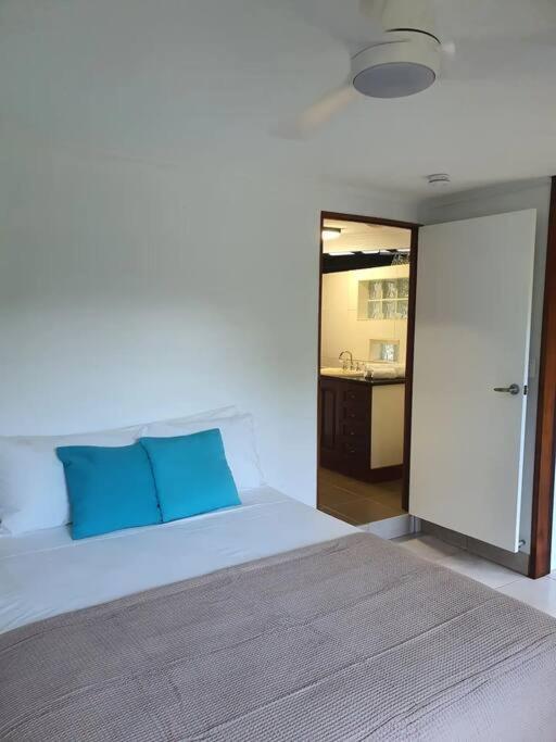 Treeverb Beach House - Daintree Cow Bay Exterior photo